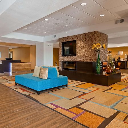 Best Western Plus Hiawatha Hotel Exterior photo